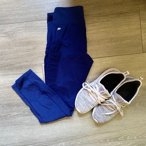 Fabletics Pocket 7/8th Leggings Small